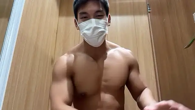 Snapshot of masucle216 chatting on 01.08.26 masucle216 online show from 01.08.26