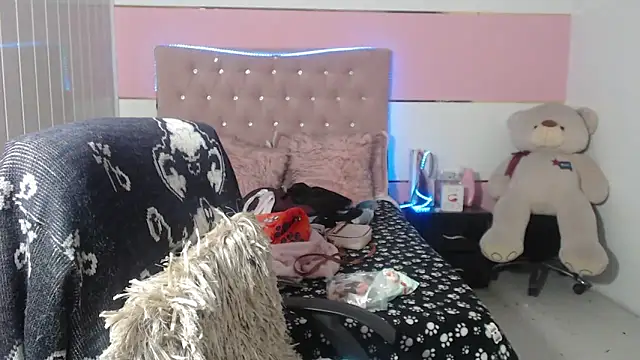 patty squirt  online show from 03.07.25