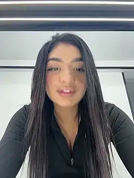 Snapshot of jenn_fit chatting on 01.09.26 jenn fit online show from 01.09.26