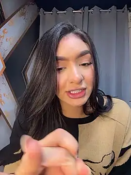 Snapshot of jenn_fit chatting on 01.10.26 jenn fit online show from 01.10.26