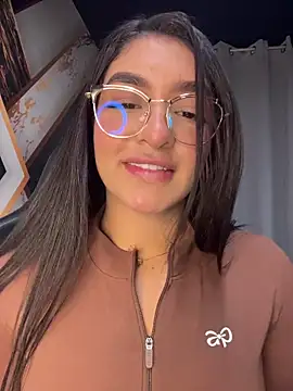 Snapshot of jenn_fit chatting on 01.18.26 jenn fit online show from 01.18.26