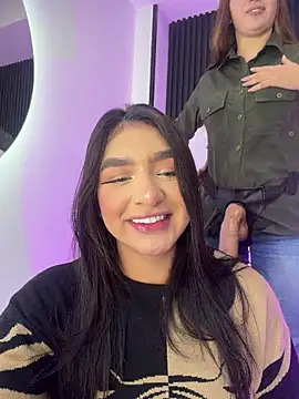 Snapshot of jenn_fit chatting on 03.11.26 jenn fit online show from 03.11.26