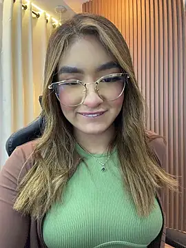 jenn fit online show from 04.22.26