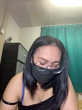 melyiaaa online show from 04.29.26