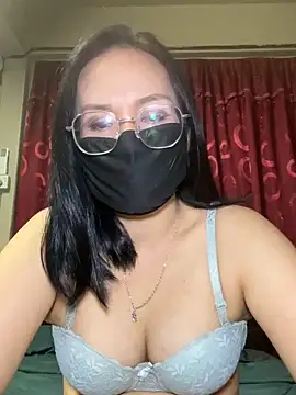 melyiaaa online show from 06.08.26