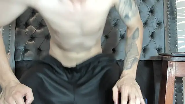 MARCUS SMITHH1 online show from 09.12.25