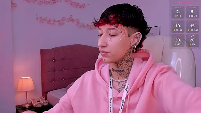 Luci Rose online show from 04.27.26