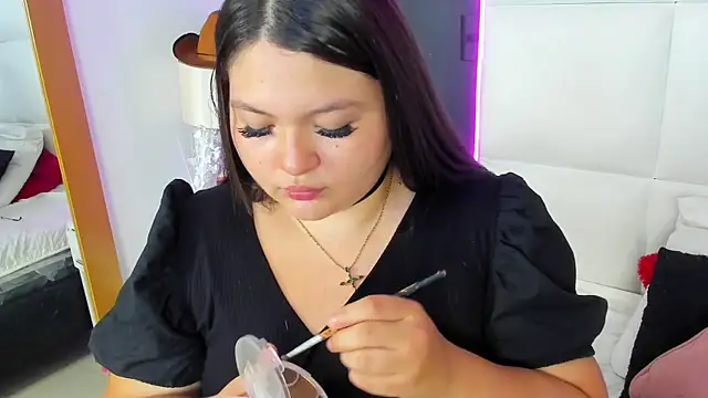 Tessa Sinclaire online show from 06.16.26