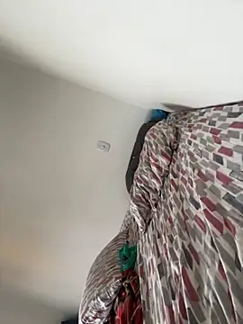 Snapshot of Ccffffjjik chatting on 11.14.25 Ccffffjjik online show from 11.14.25