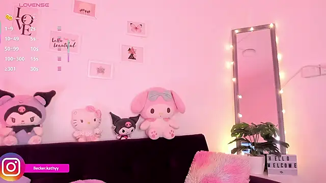 Snapshot of Kathybecker chatting on 09.24.25 Kathybecker online show from 09.24.25