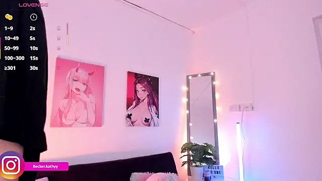 Snapshot of Kathybecker chatting on 11.26.25 Kathybecker online show from 11.26.25