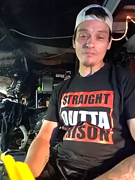 twistafatpipe online show from 09.29.25