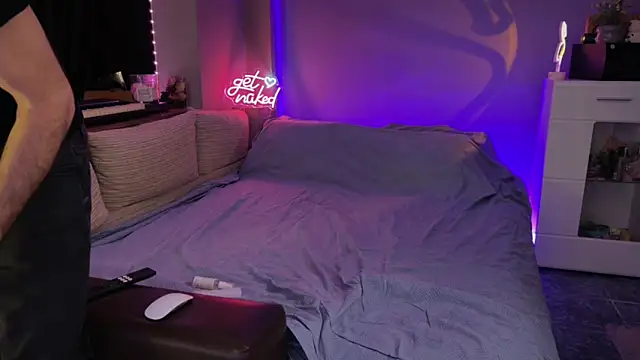 Secret Lovers1 online show from 06.02.26