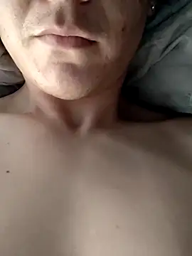 Snapshot of LAIR23 chatting on 11.14.25 LAIR23 online show from 11.14.25