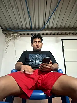 Snapshot of Johnxxx22 chatting on 11.21.25 Johnxxx22 online show from 11.21.25