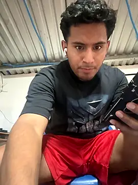 Snapshot of Johnxxx22 chatting on 11.22.25 Johnxxx22 online show from 11.22.25