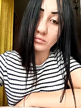 Snapshot of Lili_Doris chatting on 09.17.25 Lili Doris online show from 09.17.25