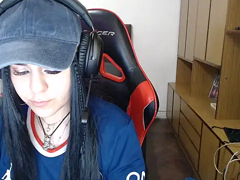 bluegoddessstoned online show from 09.18.25