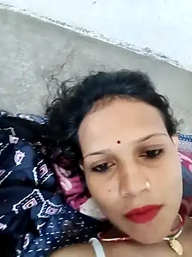 Snapshot of Chandni_Love143 chatting on 09.14.25 Chandni Love143 online show from 09.14.25