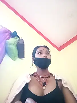 Snapshot of Chandni_Love143 chatting on 12.01.25 Chandni Love143 online show from 12.01.25