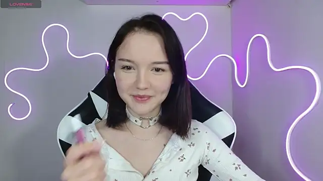 DemiWildcat online show from 11.05.25