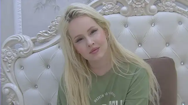 EllieFrosty  online show from 06.22.26