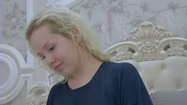 EllieFrosty  online show from 07.11.26