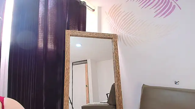 Lily rousee  online show from 06.22.26