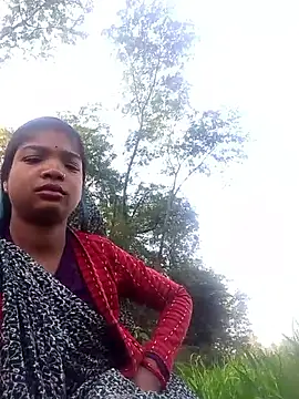 Snapshot of Hemal_Gobin chatting on 12.14.25 Hemal Gobin online show from 12.14.25