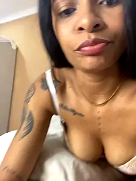 Luna025 online show from 11.13.25