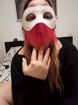 Snapshot of Trivia_magic chatting on 11.16.25 Trivia magic online show from 11.16.25