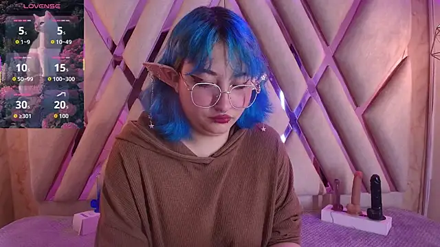 Lilith curvy online show from 09.22.25