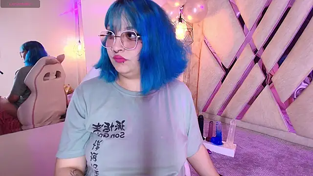 Lilith curvy online show from 10.03.25