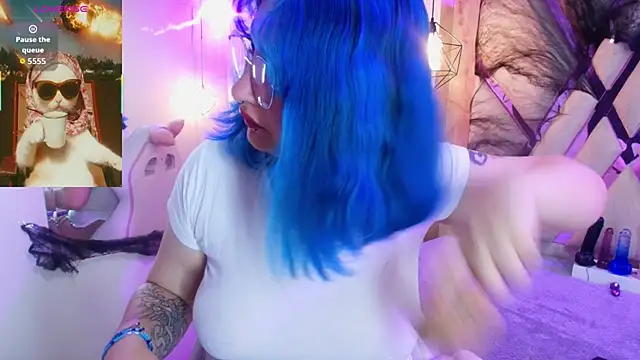 Lilith curvy online show from 11.04.25