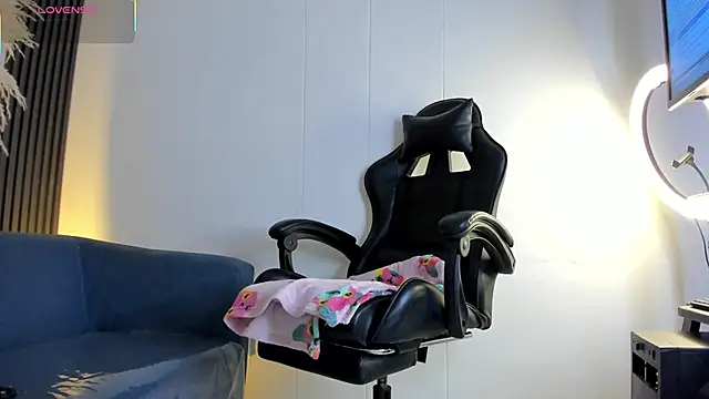 ShaunaDream online show from 02.23.26