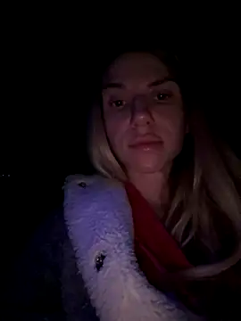 Prettie Katrin online show from 11.14.25