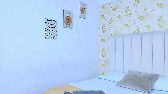 Samanta Isel online show from 10.07.25