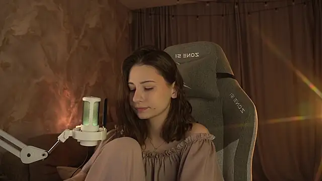 LumeNova online show from 05.08.26