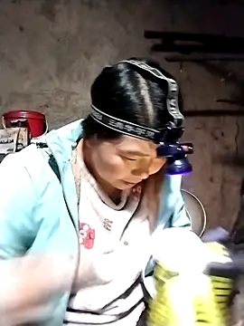 quynhkoolbae online show from 03.13.26