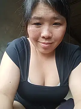 Snapshot of quynhkoolbae chatting on 07.07.26 quynhkoolbae online show from 07.07.26