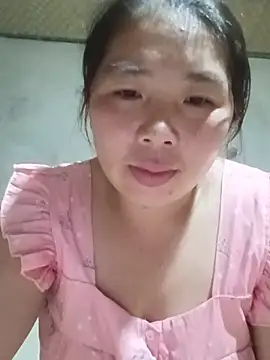 Snapshot of quynhkoolbae chatting on 07.13.26 quynhkoolbae online show from 07.13.26