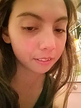 Snapshot of MoonBlueSex chatting on 10.29.25 MoonBlueSex online show from 10.29.25