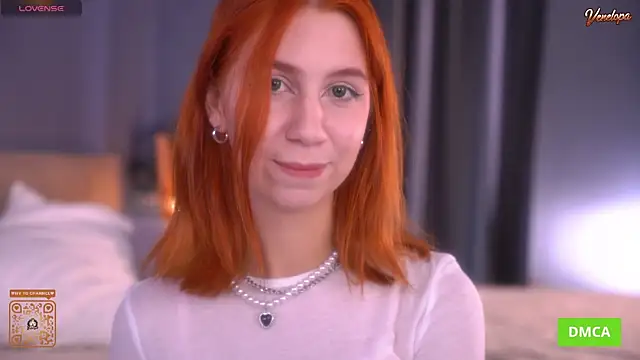 Snapshot of Venelopa chatting on 11.06.25 Venelopa online show from 11.06.25