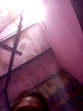 Snapshot of TINASONI chatting on 11.06.25 TINASONI online show from 11.06.25