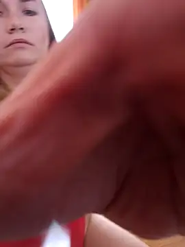 KisaVixen online show from 10.19.25