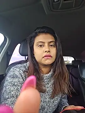 Indian GlowingMiax online show from 09.25.25