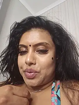 Indian GlowingMiax online show from 10.29.25