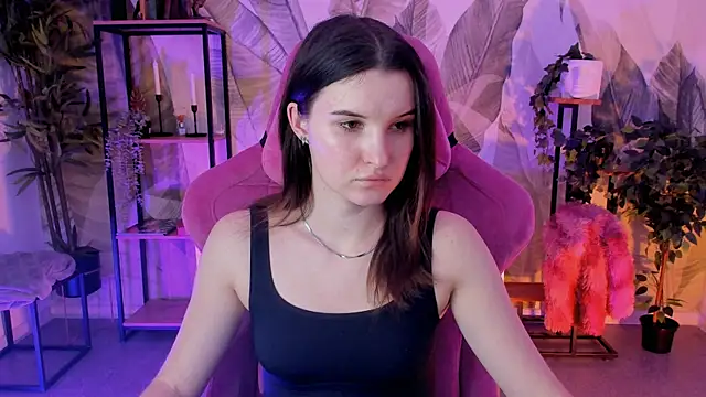 AgataWillis online show from 12.02.25