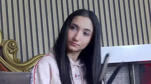 CarolinaBlair online show from 05.20.26