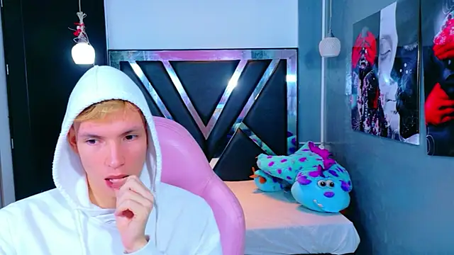 Snapshot of park_jimin1 chatting on 11.15.25 park jimin1 online show from 11.15.25